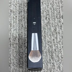 ☀️BH Cosmetics Studio Pro Tapered Powder Brush.